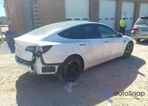 2021 Tesla Model 3 Standard Range Plus Rear-Wheel Drive из США, поврежденный, VIN 5YJ3E1EA2MF096419